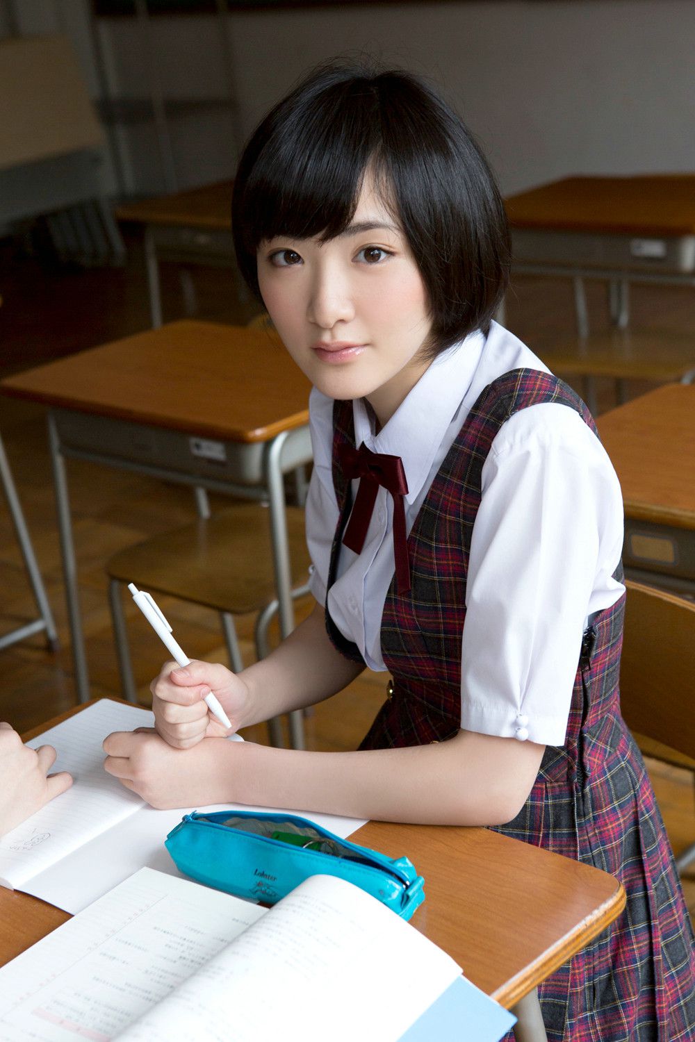 Rena Matsui Page 3 No.65185e