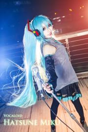 [Foto cosplay] Gadis manis pemimpin Bai Yizi - VOCALOID