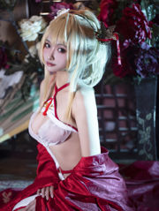 [Welfare COS] Anime blogger Luo Li LoLiSAMA - Glorious Liang Ye Xiangxue