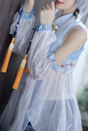 [COS Welfare] Anime blogger Nan Tao Momoko - Luo Tianyi's flowery language