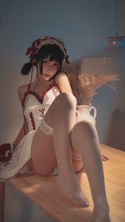 [网 红 Coser] Mensalmente su "Chapeuzinho Vermelho"