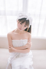 [Net Red COSER] Anime blogger Kitaro_Kitaro - pure white bath towel