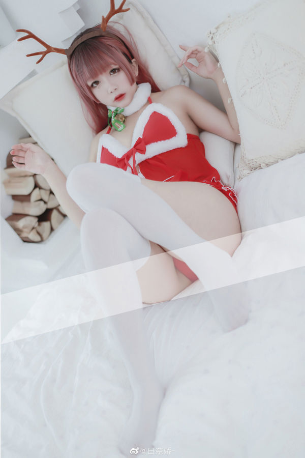 [COS 복지] Hina Jiao - 크리스마스