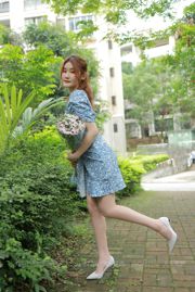 [IESS 奇思趣向] Modelo: Ziwei "A garotinha vendendo flores"