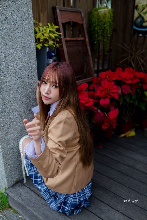 [Taiwan Zhengmei] Bibi Er "Fresh School Girl"