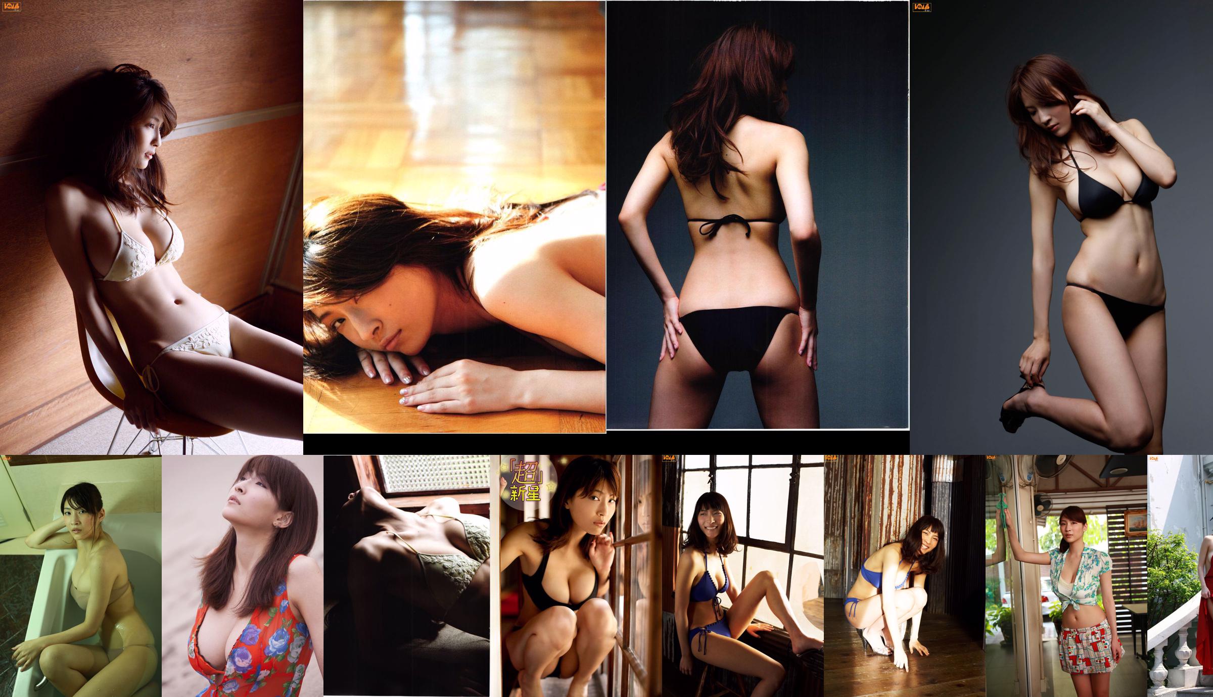 Asana Mamoru / Mana Kono "Goddess Hadakano" [PB] No.d3df56 Halaman 24