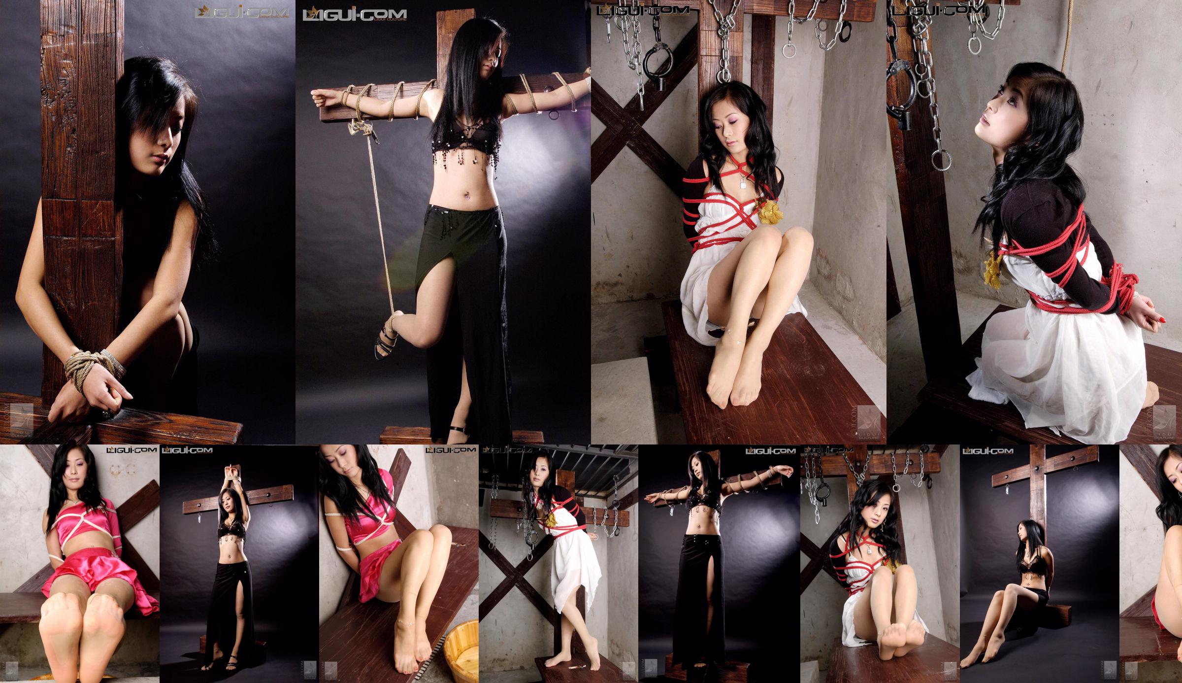 [丽柜美束LiGui] Model Saya "Black Silk Shackles" Silk Foot Photo Picture No.953c52 Page 1